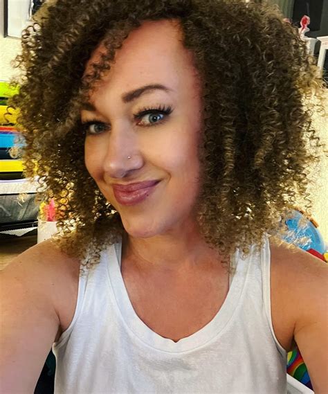 rachel dolezal leaked|Twitter Horrified After Rachel Dolezals NSFW。